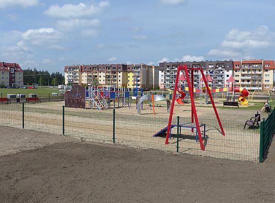 Nowy plac zabaw na Osiedlu Sportowa 30621