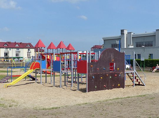 Nowy plac zabaw na Osiedlu Sportowa 30626