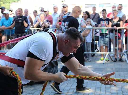 Tytani pokazali siłę na Placu Pokoju 31400