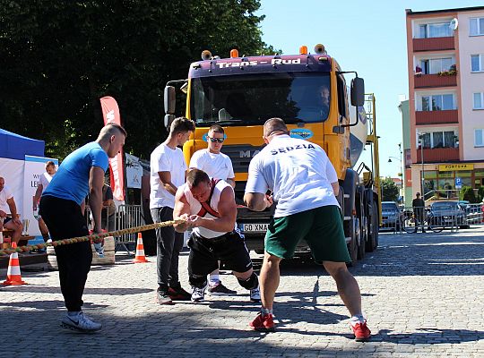 Tytani pokazali siłę na Placu Pokoju 31402