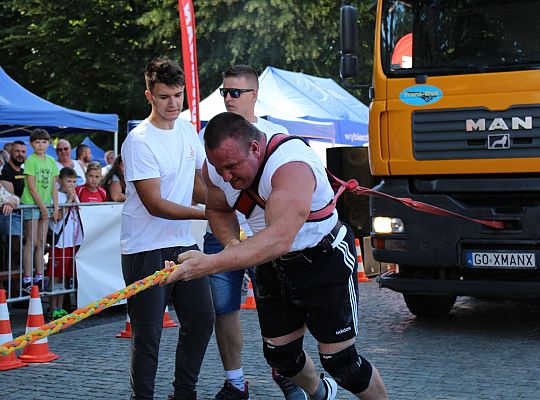 Tytani pokazali siłę na Placu Pokoju 31403