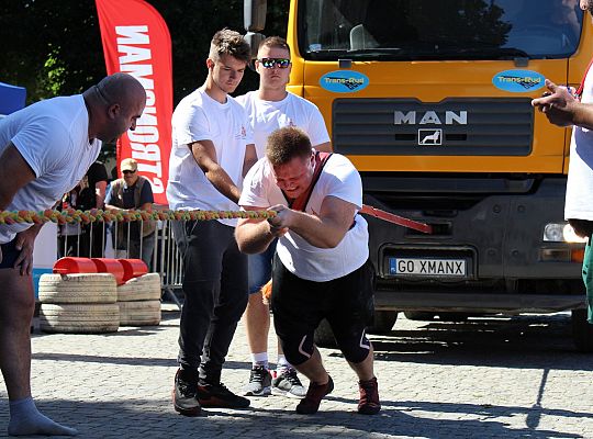 Tytani pokazali siłę na Placu Pokoju 31404