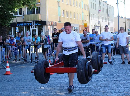 Tytani pokazali siłę na Placu Pokoju 31418