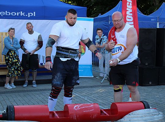 Tytani pokazali siłę na Placu Pokoju 31444