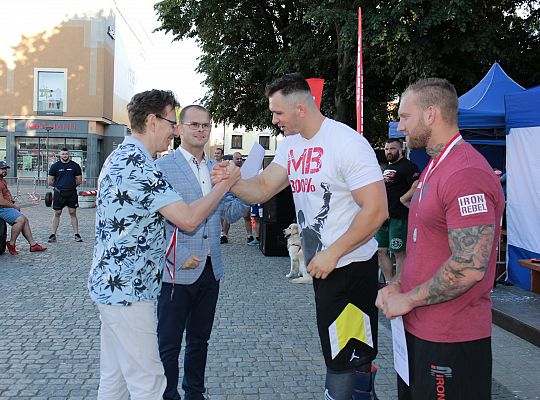 Tytani pokazali siłę na Placu Pokoju 31465