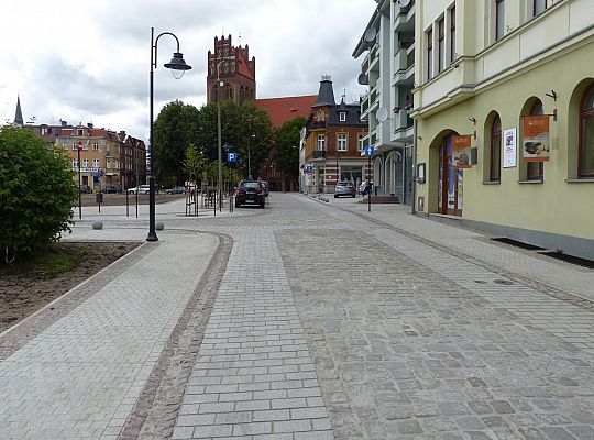 Remont ulic w historycznym centrum miasta 32262