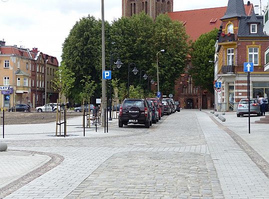 Remont ulic w historycznym centrum miasta 32263