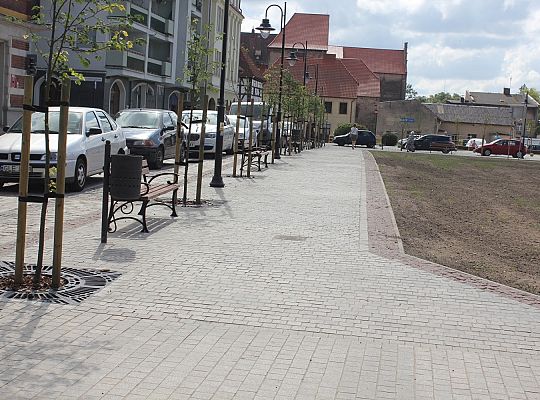 Remont ulic w historycznym centrum miasta 32264