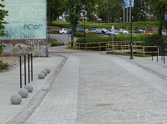 Remont ulic w historycznym centrum miasta 32268