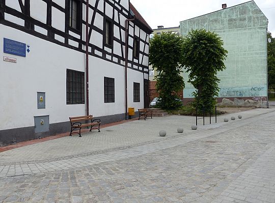 Remont ulic w historycznym centrum miasta 32270