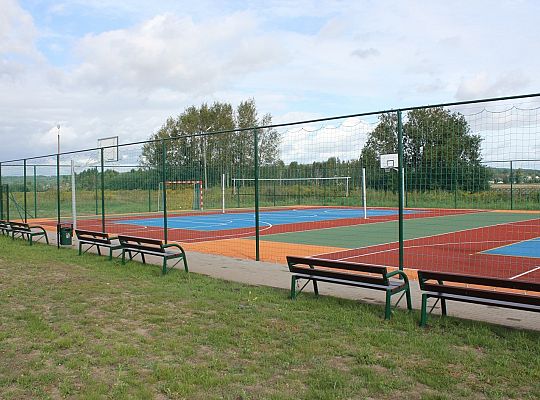 Otwarcie boiska przy Powiatowym Centrum 32686