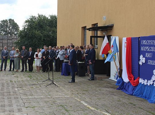 Otwarcie boiska przy Powiatowym Centrum 32671