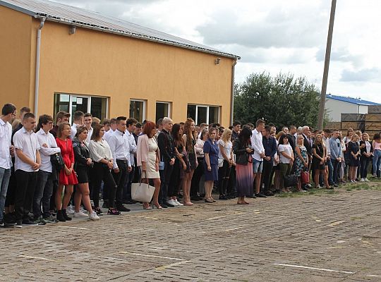 Otwarcie boiska przy Powiatowym Centrum 32672