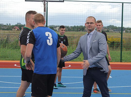 Otwarcie boiska przy Powiatowym Centrum 32682