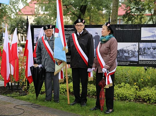 Lęborczanie upamiętnili Dzień Sybiraka 32985