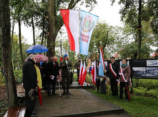 Lęborczanie upamiętnili Dzień Sybiraka 32986