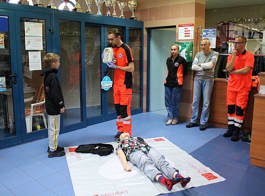 Defibrylator AED przekazany na Pływalnię „RAFA” 33083
