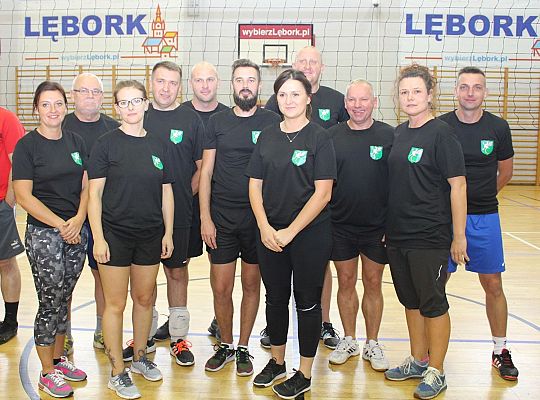 II Turniej Piłki Siatkowej Pracowników 33111
