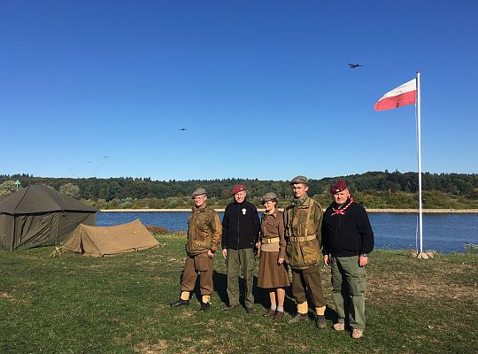 Harcerze z Lęborka na 75. rocznicy Operacji Market 33304