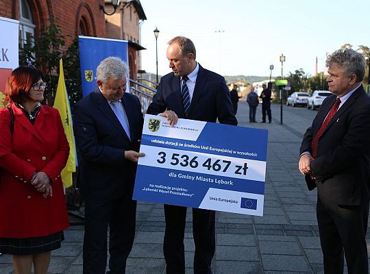 Lęborski Węzeł Przesiadkowy z dodatkowym 33419