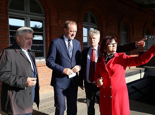 Lęborski Węzeł Przesiadkowy z dodatkowym 33424
