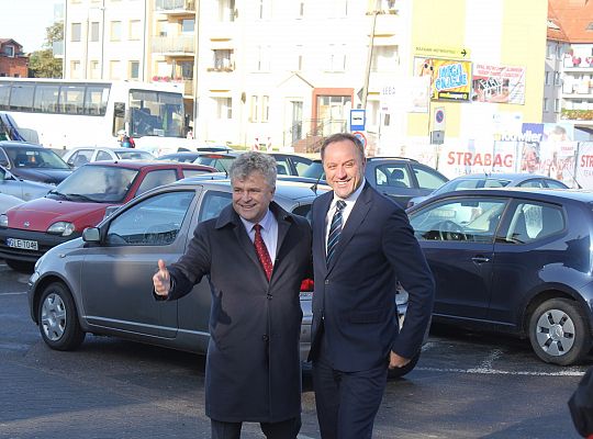 Lęborski Węzeł Przesiadkowy z dodatkowym 33427
