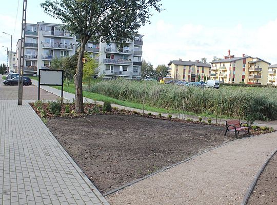 Nowy minipark przy ulicy Gierymskiego 33442