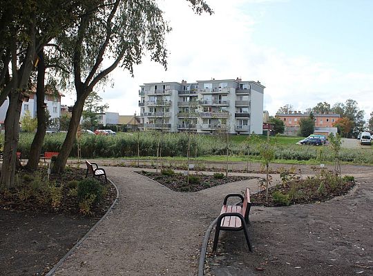 Nowy minipark przy ulicy Gierymskiego 33449