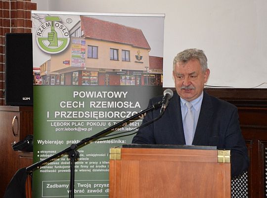 Pasowanie czeladników w ratuszu 33481