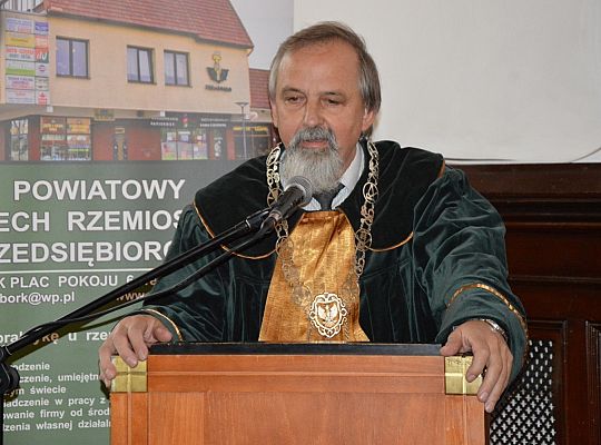 Pasowanie czeladników w ratuszu 33485