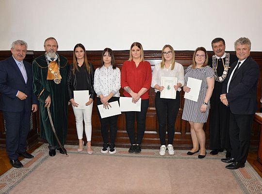 Pasowanie czeladników w ratuszu 33498