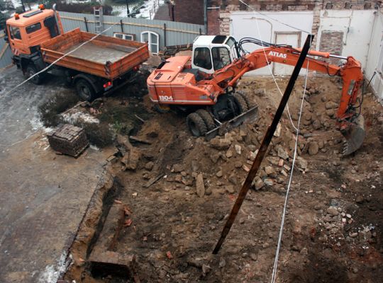 Rozbudowa ratusza - trwają prace rozbiórkowe  1108