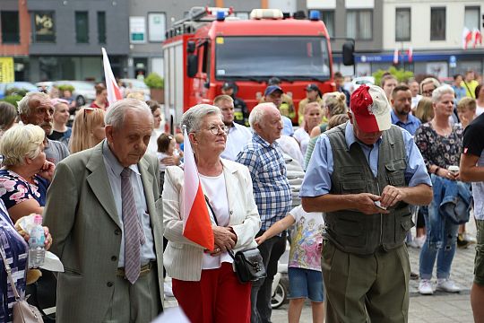 Lębork uczcił 77. Rocznicę wybuchu Powstania 39383