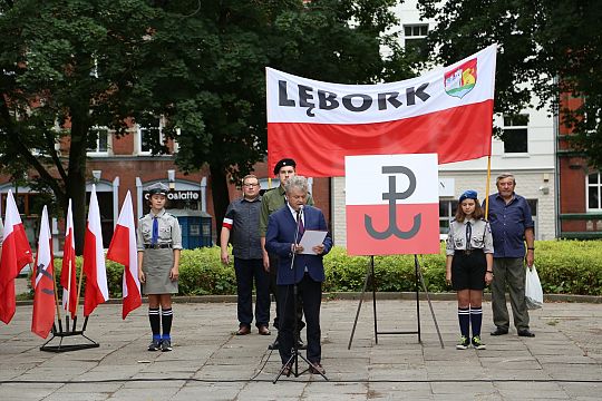 Lębork uczcił 77. Rocznicę wybuchu Powstania 39399