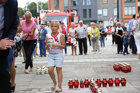 Lębork uczcił 77. Rocznicę wybuchu Powstania 39405