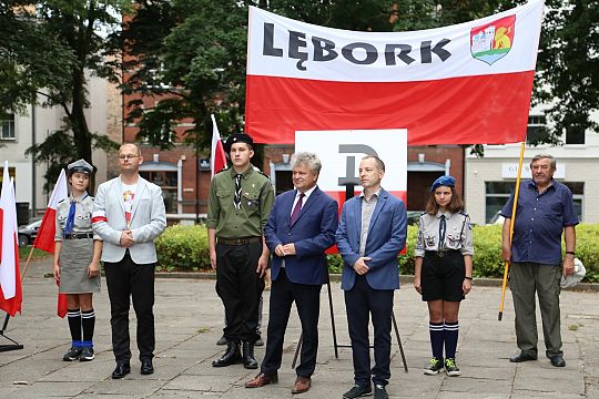 Lębork uczcił 77. Rocznicę wybuchu Powstania 39414