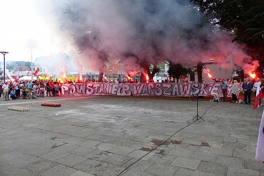 Lębork uczcił 77. Rocznicę wybuchu Powstania 39425