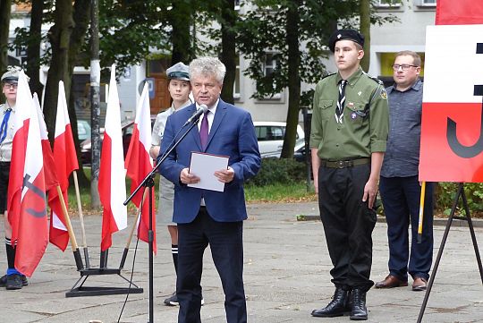 Lębork uczcił 77. Rocznicę wybuchu Powstania 39434
