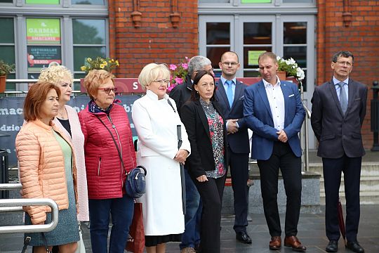 Lęborski Węzeł Przesiadkowy gotowy - nowocześnie, 39656