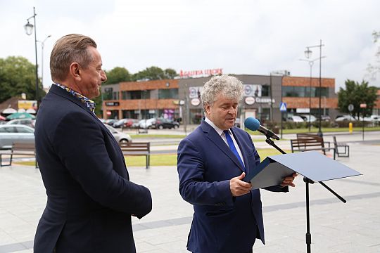 Lęborski Węzeł Przesiadkowy gotowy - nowocześnie, 39655