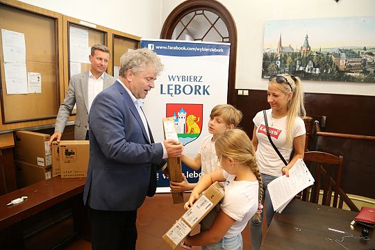 Laptopy trafiły w ręce mieszkańców 44069