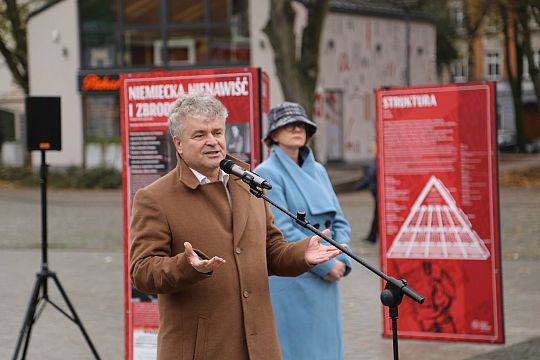 Wystawa "Jesteśmy Polakami" otwarta na 46454