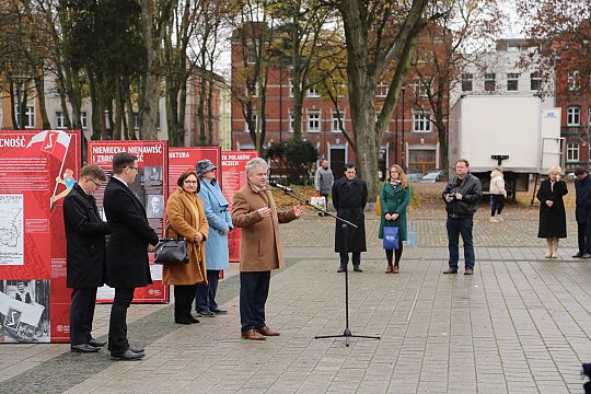 Wystawa "Jesteśmy Polakami" otwarta na 46455