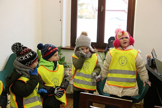 Świąteczna wizyta przedszkolaków w ratuszu 46849