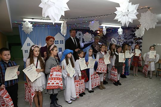 Konkursowe śpiewanie kolęd i pastorałek 46916