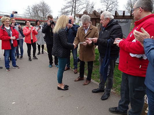 Sprzątali rzeki – Łebę i Okalicę 47721