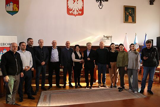 Delegacja z Gruzji w Lęborku: wizyta studyjna w 52044