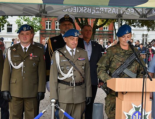 Uroczysta Przysięga Żołnierzy na Placu Pokoju 52986