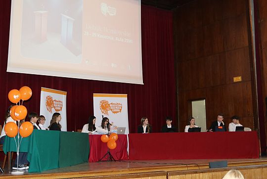 "Gorące dyskusje w Lęborku – debaty 62595