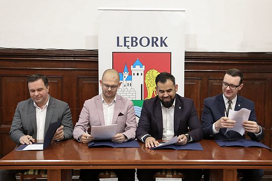 Chodnik przy cmentarzu coraz bliżej – dbamy o 63924